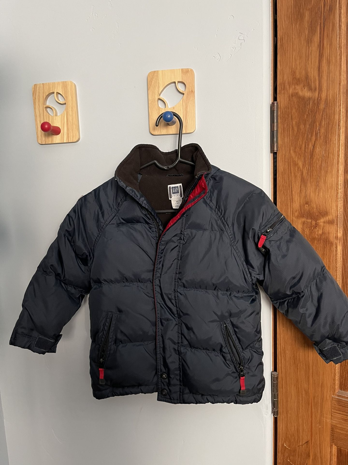 Gap Kids Down-Filled Puffer Jacket Size XS (4)