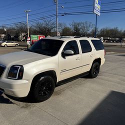2010 GMC Yukon