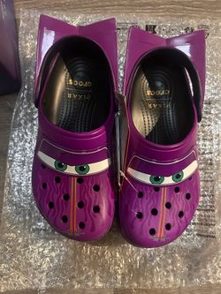 D23 2026 exclusive crocs ramone men 8/ women 9