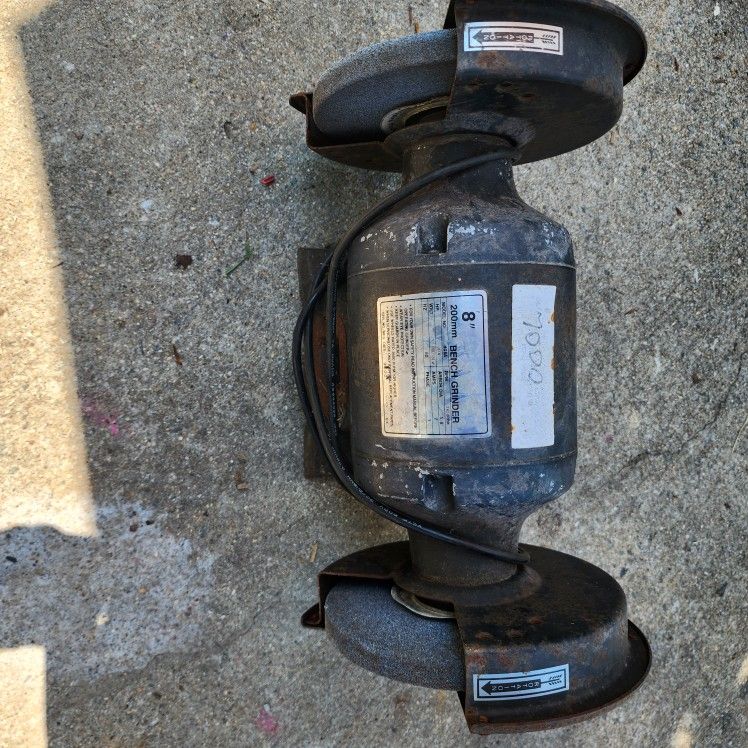 8" Bench Top Grinder