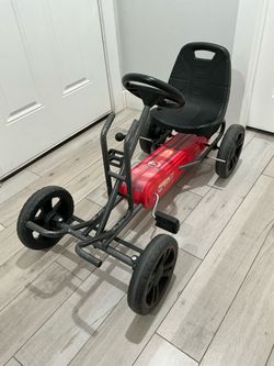 Hot Wheels Kids Pedal Go-Kart