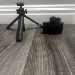 Sony ZV-1F Vlog camera