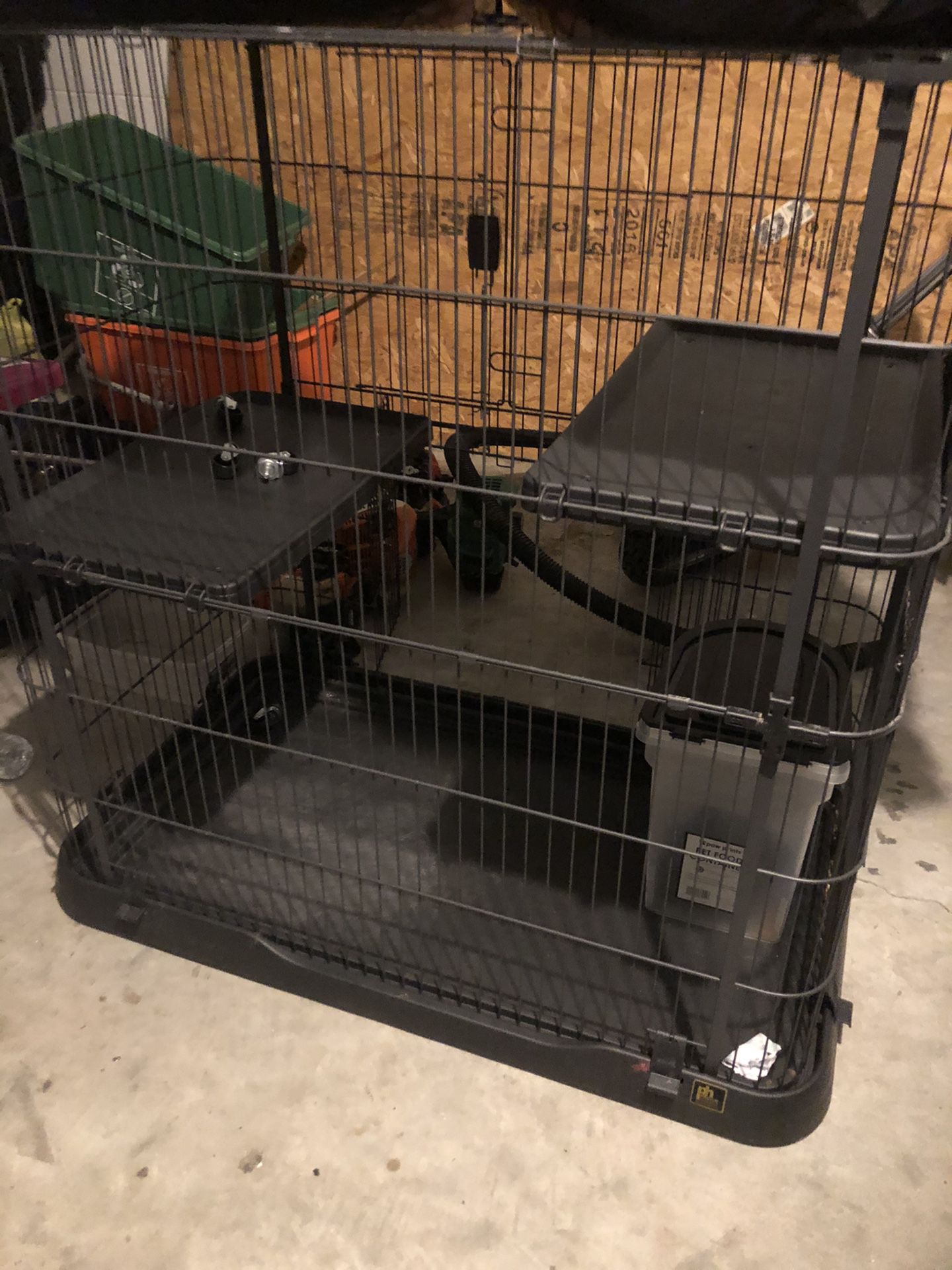 Pet crate nice big space dog cat etc cage