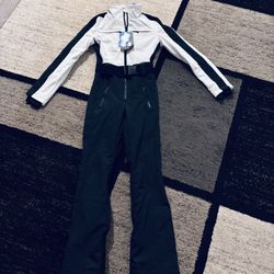 Snowsuit One piece Ski snowboard suit NWT sizeXS 