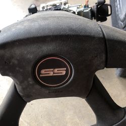 SS TRAILBLAZER STEERING WHEEL 