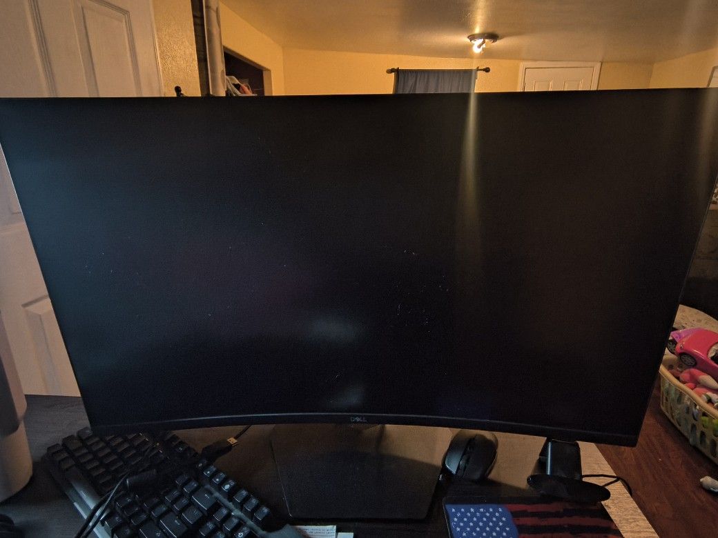 Dell Curved Gaming Monitor