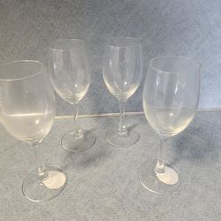 4 Wine Champagne Glasses Clear
