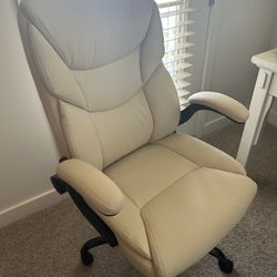 Never Used Desk Chair 