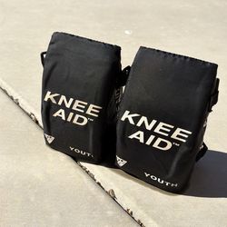 Catcher knee pads