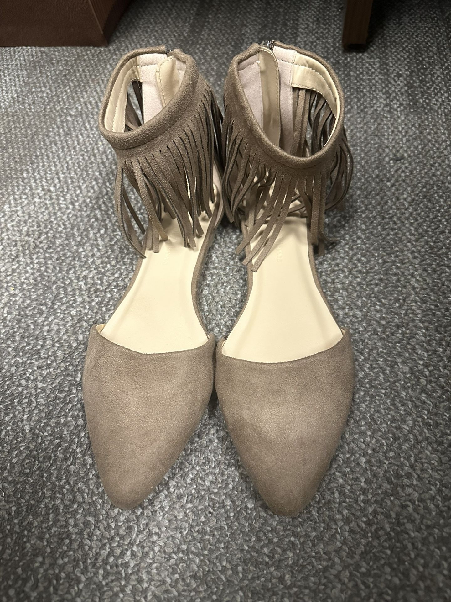 Size 8 Fringe Layer Cuff Angle Rear Zipper Ballerina Ballet Flat Sandals