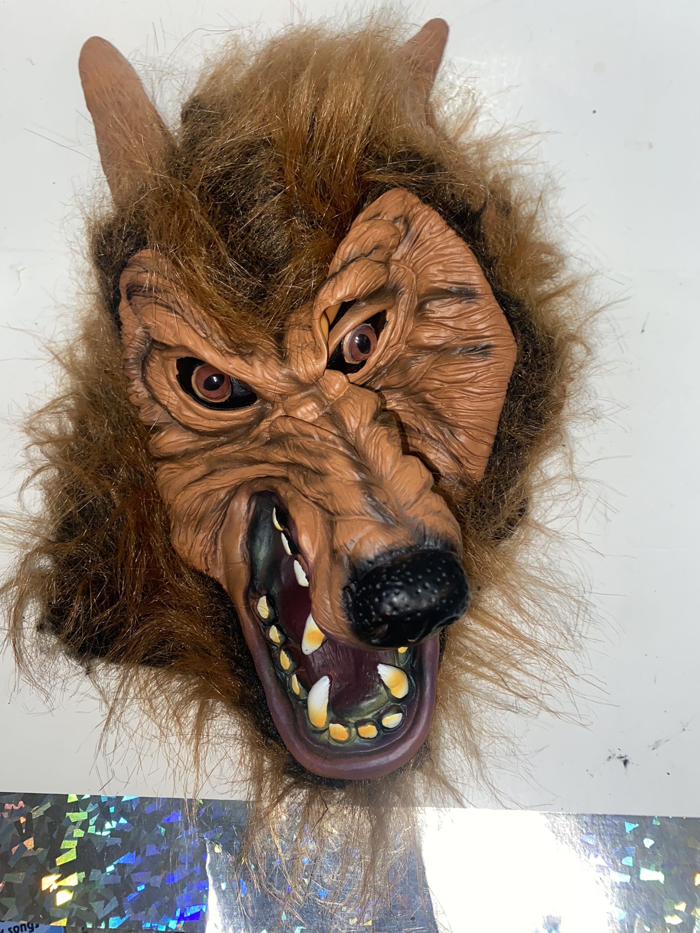 Vintage deluxe wearwolf rubber mask