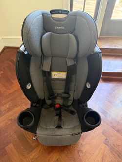 Evenflo 360 rotating car seat