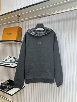 Fendi Men’s Hoodie 2026 New