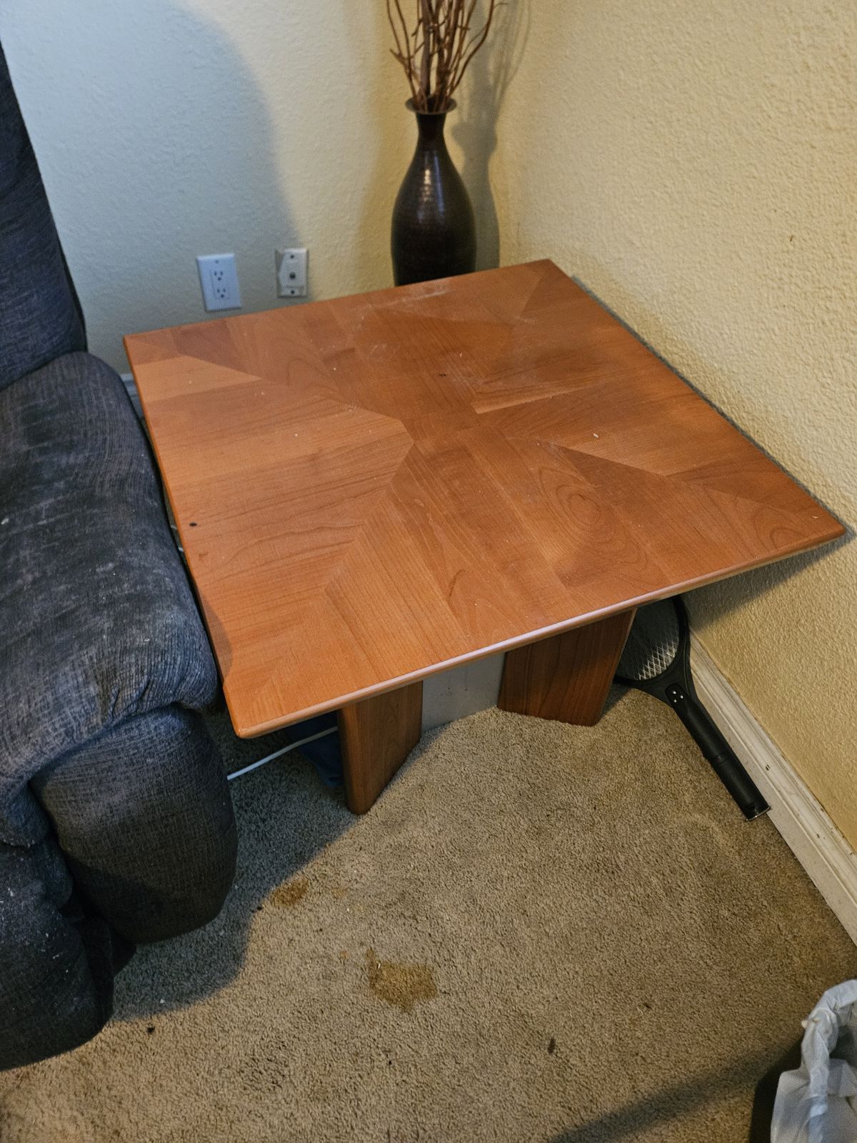 End Table for Sale in Edgewood, WA OfferUp