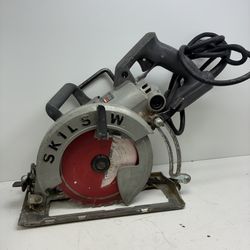Skilsaw Worm Drive Circular Saw 210571