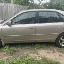 2004 Toyota Avalon