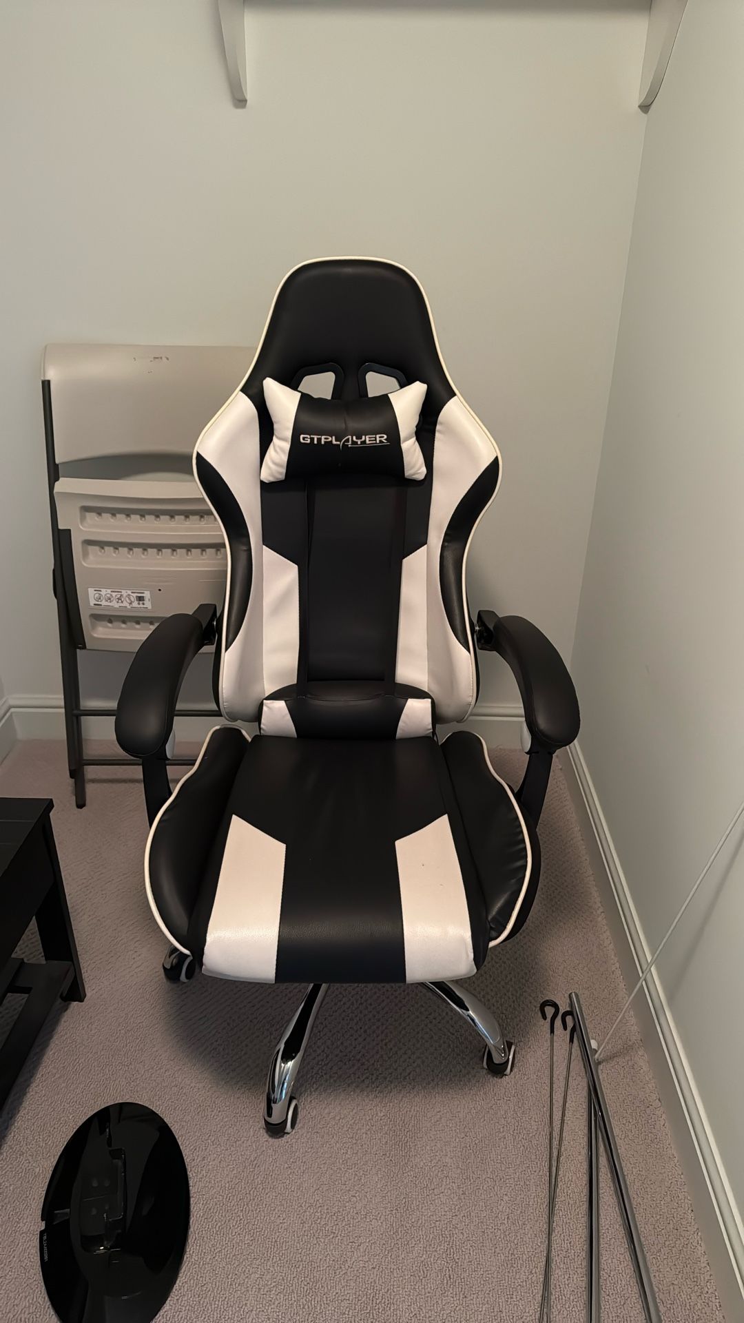 GTPlayer Gaming Chair