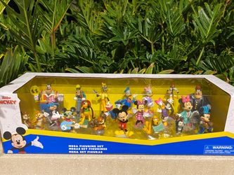 DISNEY JUNIOR MICKEY MEGA FIGURINE SET
