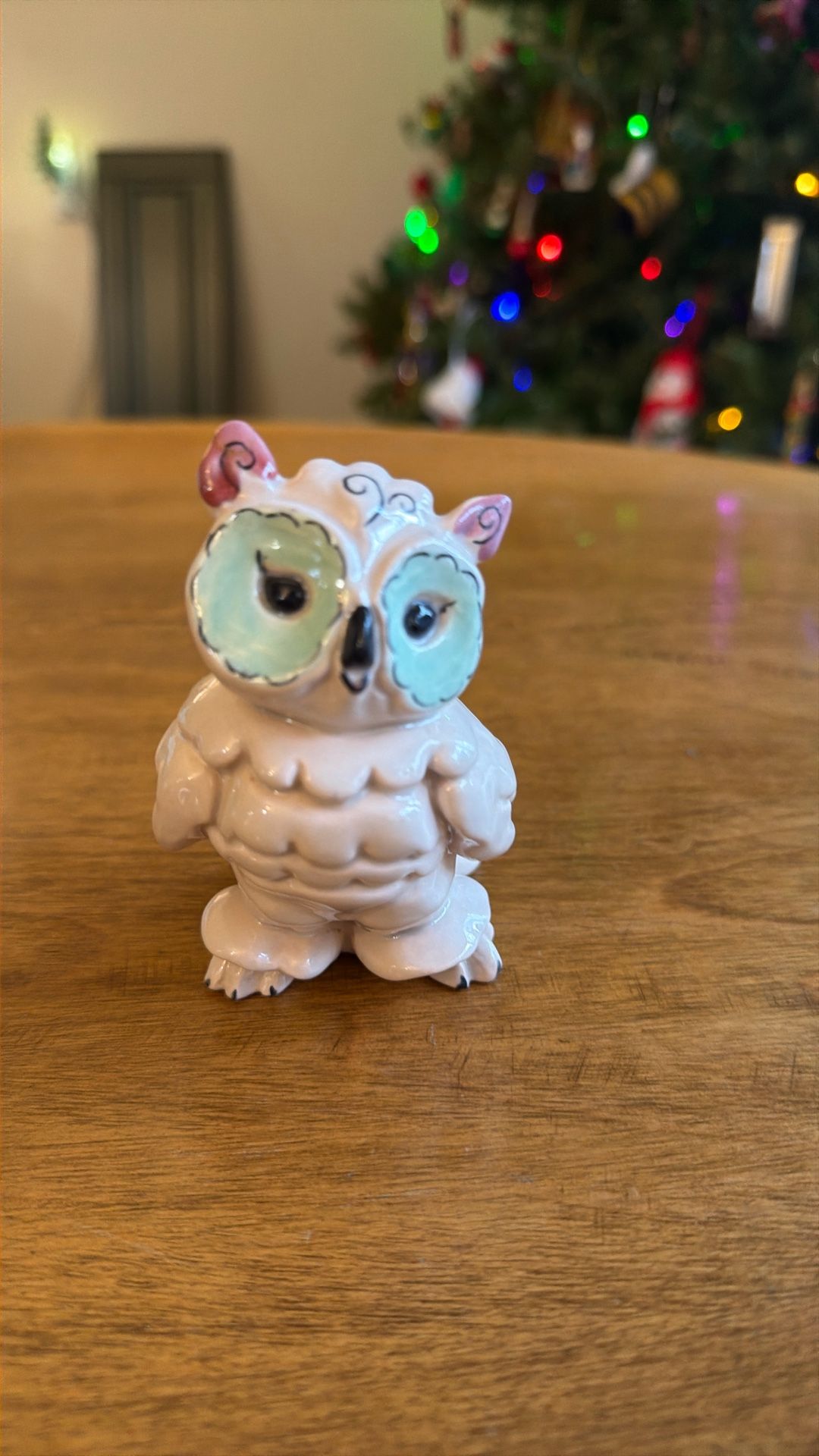 VTG Ceramic Hand painted Owl