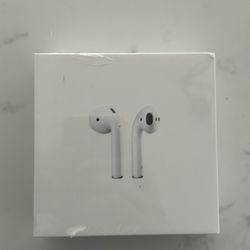 AirPods With Charging Case (2nd Generation)
