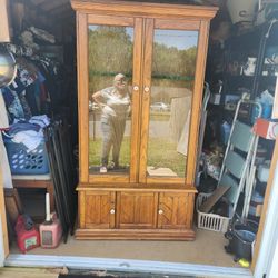 Oak gun Cabinet 