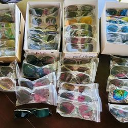 Sunglasses  Hot Styles 50 Pieces $1.00 Each (NEW) Great For Flea Markets! All UV 400 Lenses