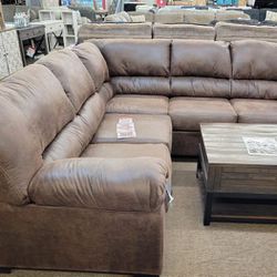 Bladen 2 Piece Sectional Couch 