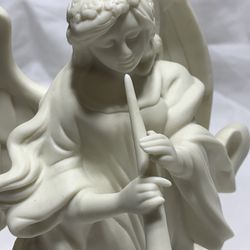 Reduced! 2 WHITE ANGELIC INDOOR STATUES - 8.5”