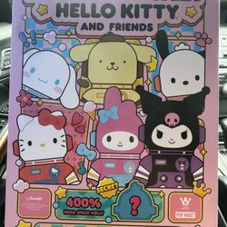400% Mega Space Molly x Hello Kitty 