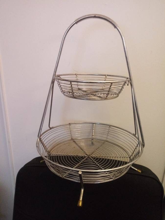19.5 INCH 2 TIER METAL FRUIT PRODUCE RACK