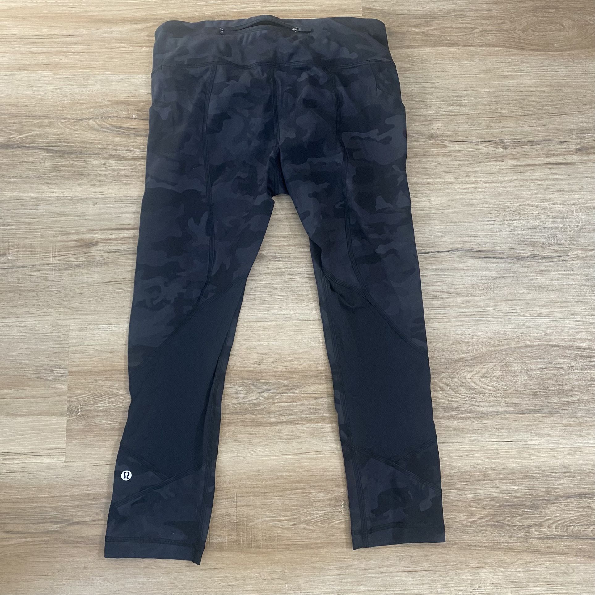 Lululemon Athletica Women’s Camo Leggings 
