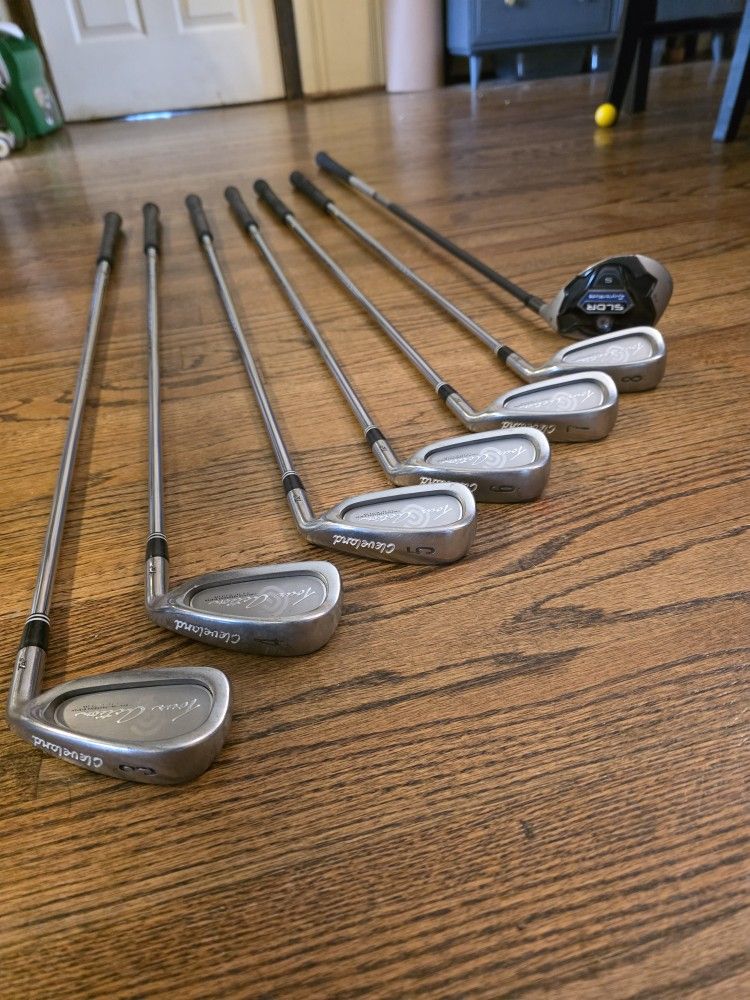 Cleveland Tour Action Irons 3–8 + TaylorMade SLDR S 25° Hybrid