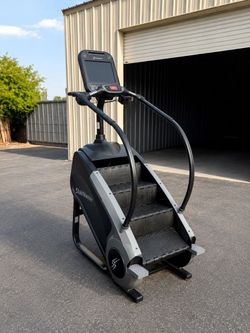 Stairmaster 8G Stepmill  