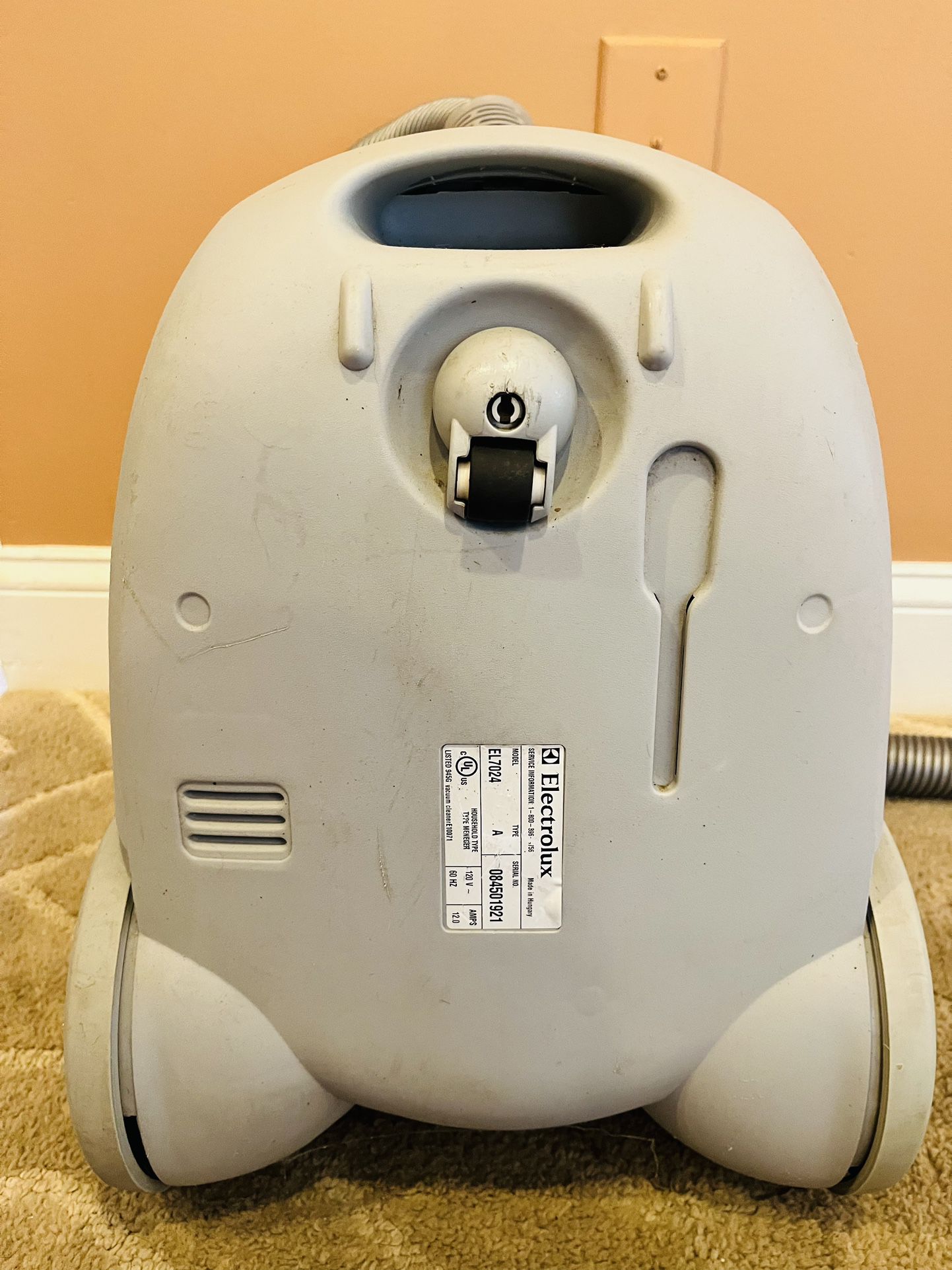 Electrolux Oxygen Three Canister Vacuum Cleaner