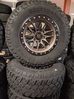 Bendo un set de Rines Nuevos con llantas usadas Para Toyota Tacoma chevy Silverado