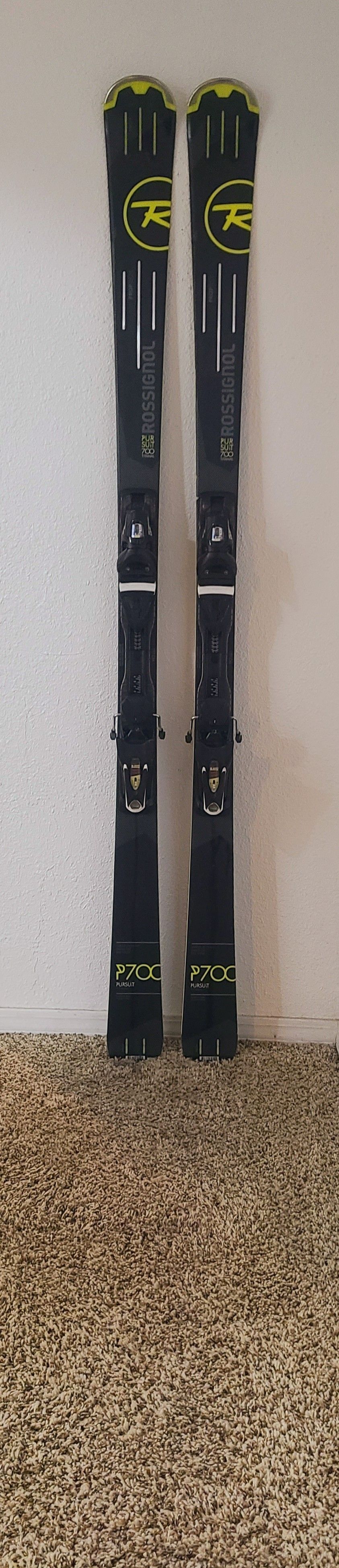 ROSSIGNOL "Pursuit700" titanal 177cm Skis + LOOK SPX12 Bindings