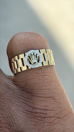 10k gold Rolex style Ring with crown