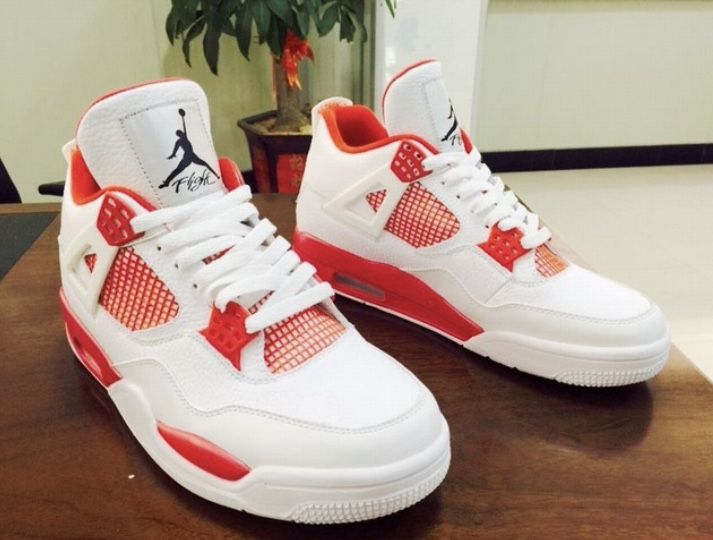Jordan 4