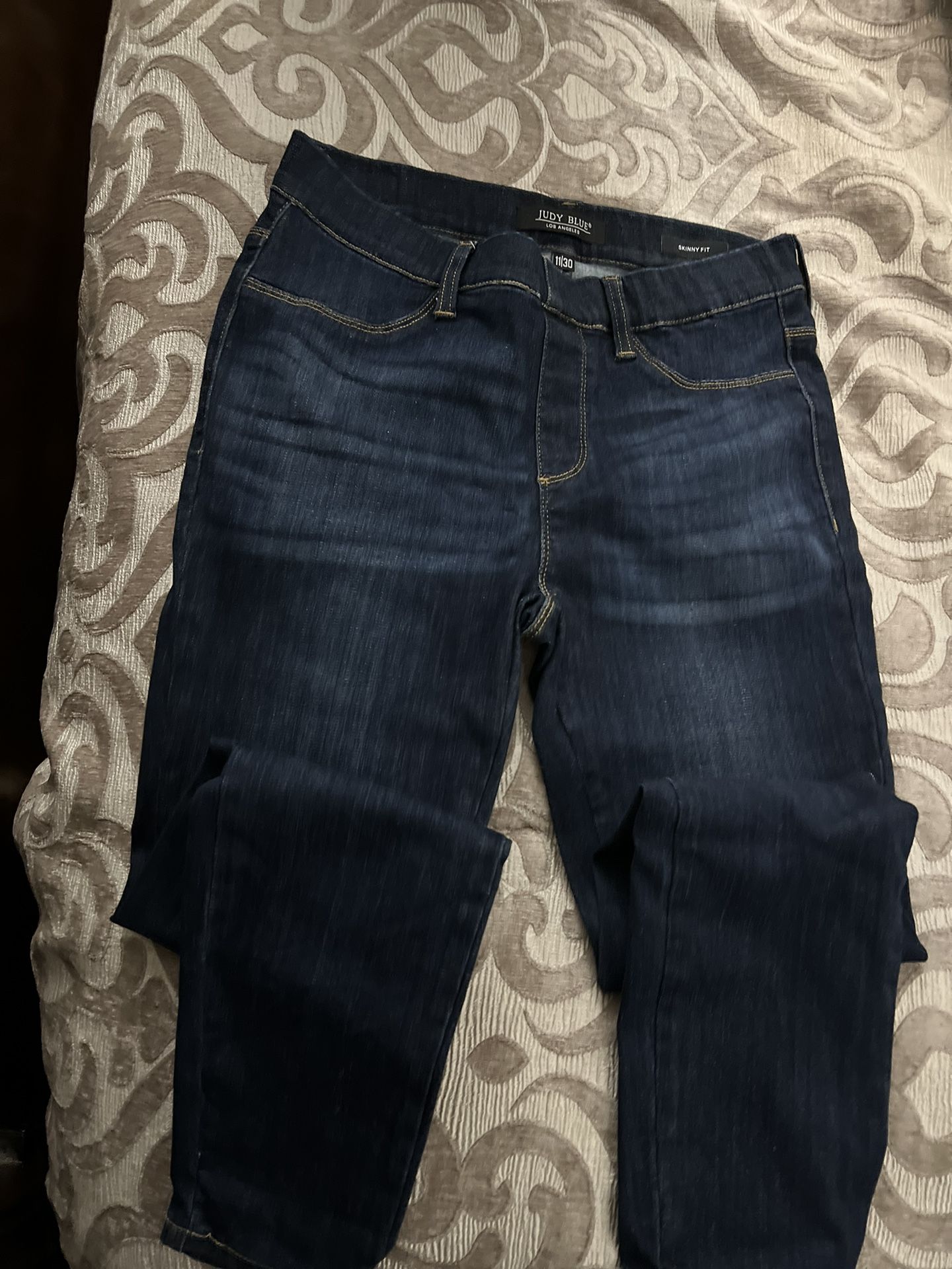 JUDY BLUE | SIZE 11 | PULL ON