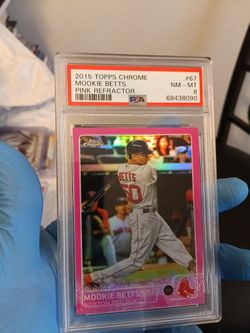 Mookie Betts Pink Refractor PSA NM- M 8