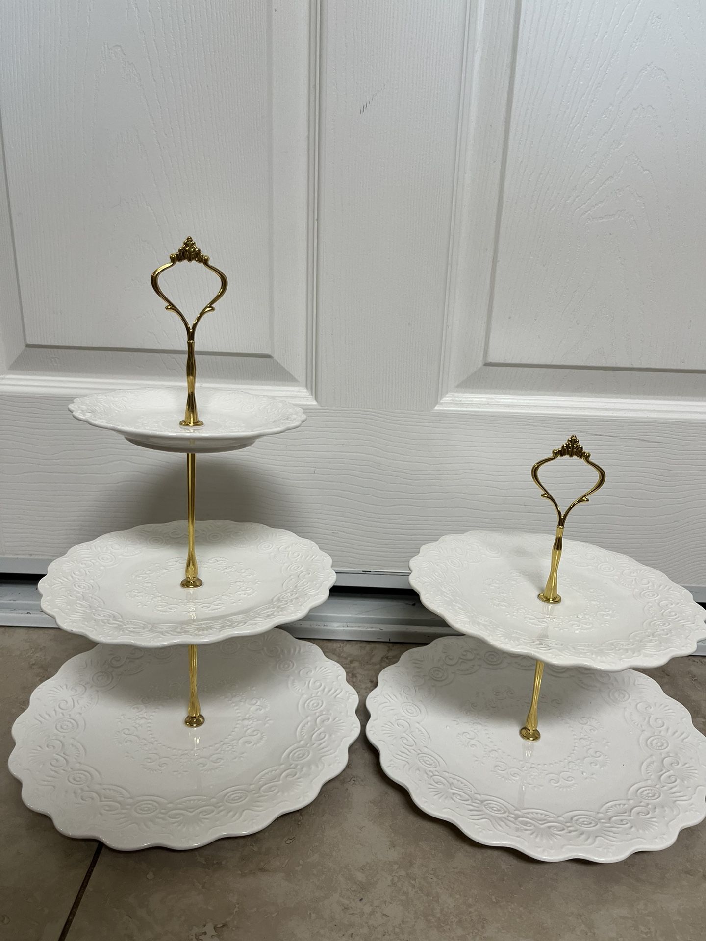 Ceramic Cupcake Stands