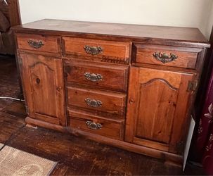 Dining Room Server