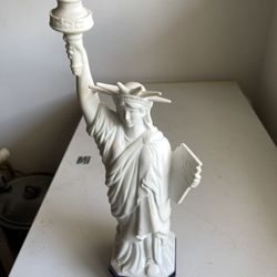 Vintage Statue Of Liberty Decanter