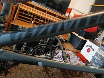 Specialized Bike 26in and 700x38