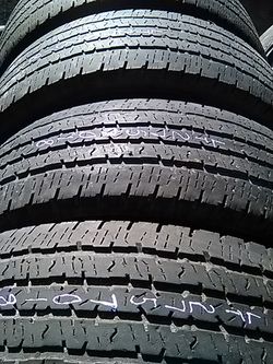 275 70 18 four Firestone tires $20 each