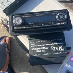 Pioneer Detachable Car Radio