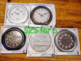 Clocks for sale bundle deal x5