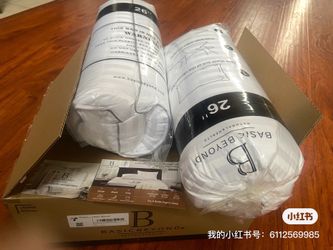Pillow, brand "B"