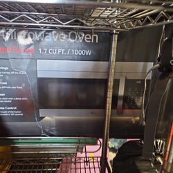 New LG Over The Range Microwave 