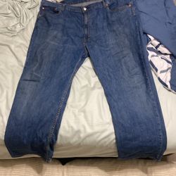 559 Levis Size W46 L32
